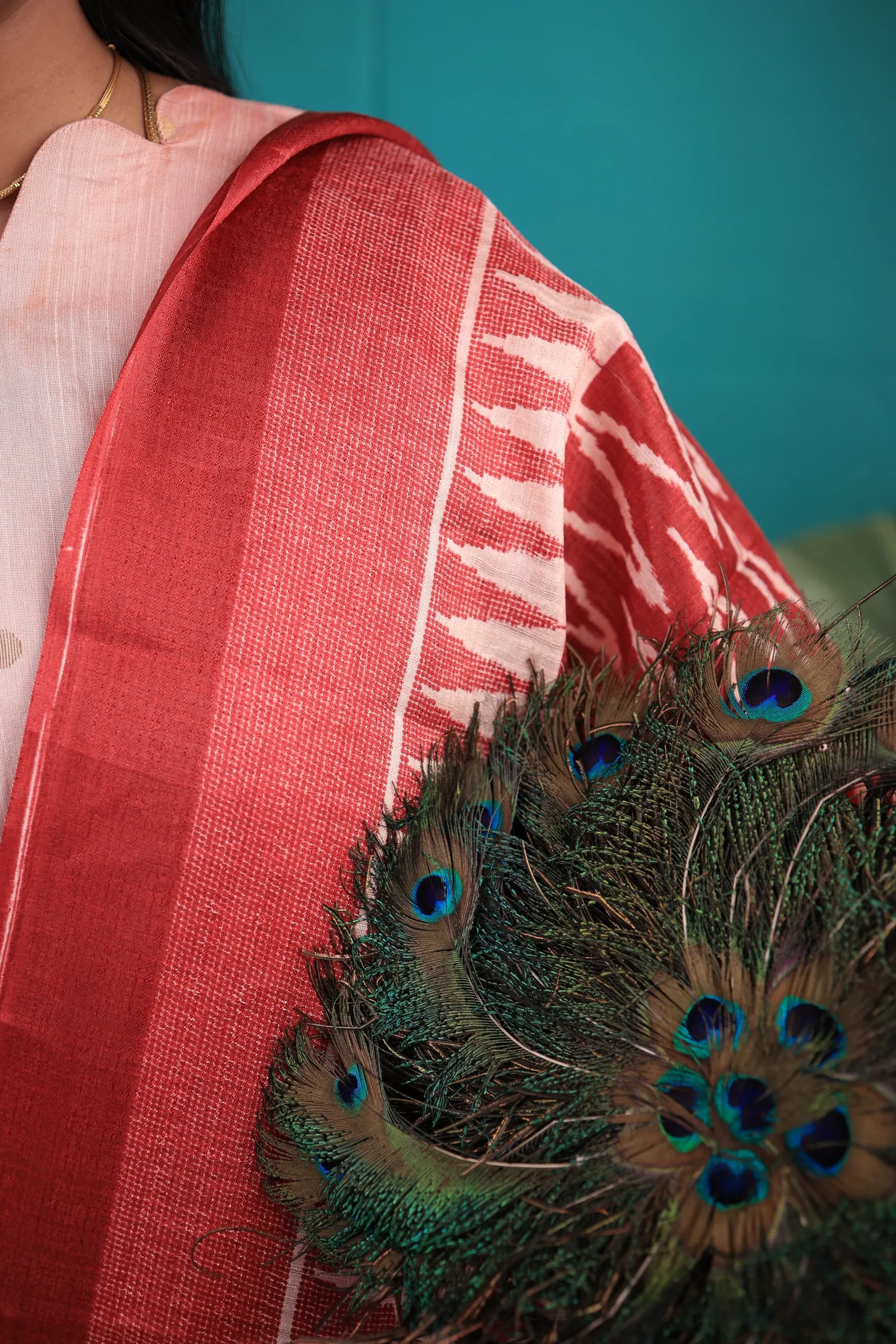 Onion Pink kurta with Red shawl