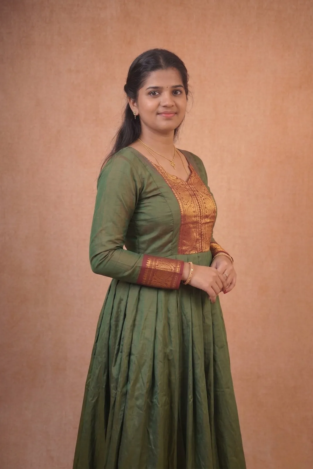 Green with maroon Frock