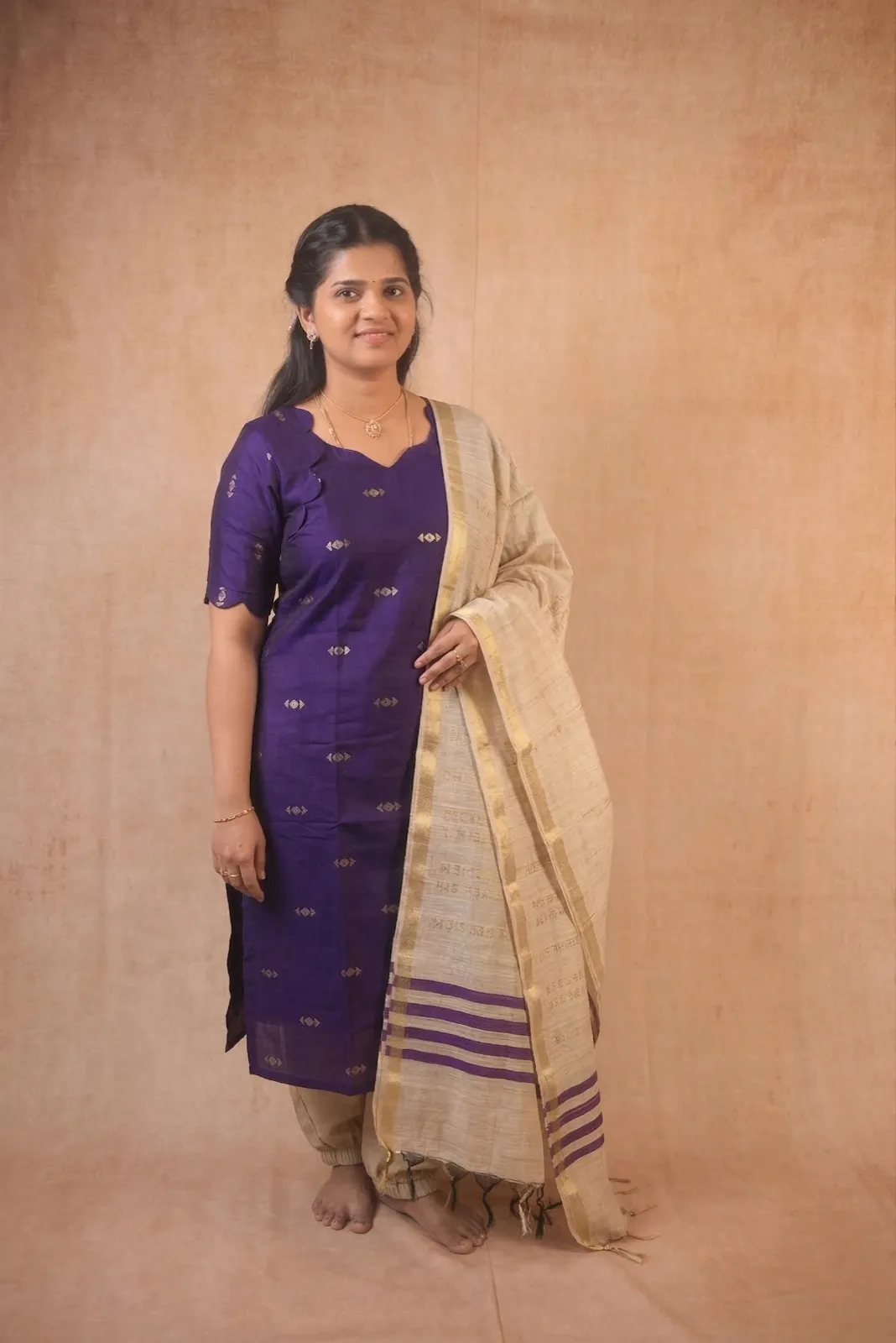 Violet kurta with Shawl