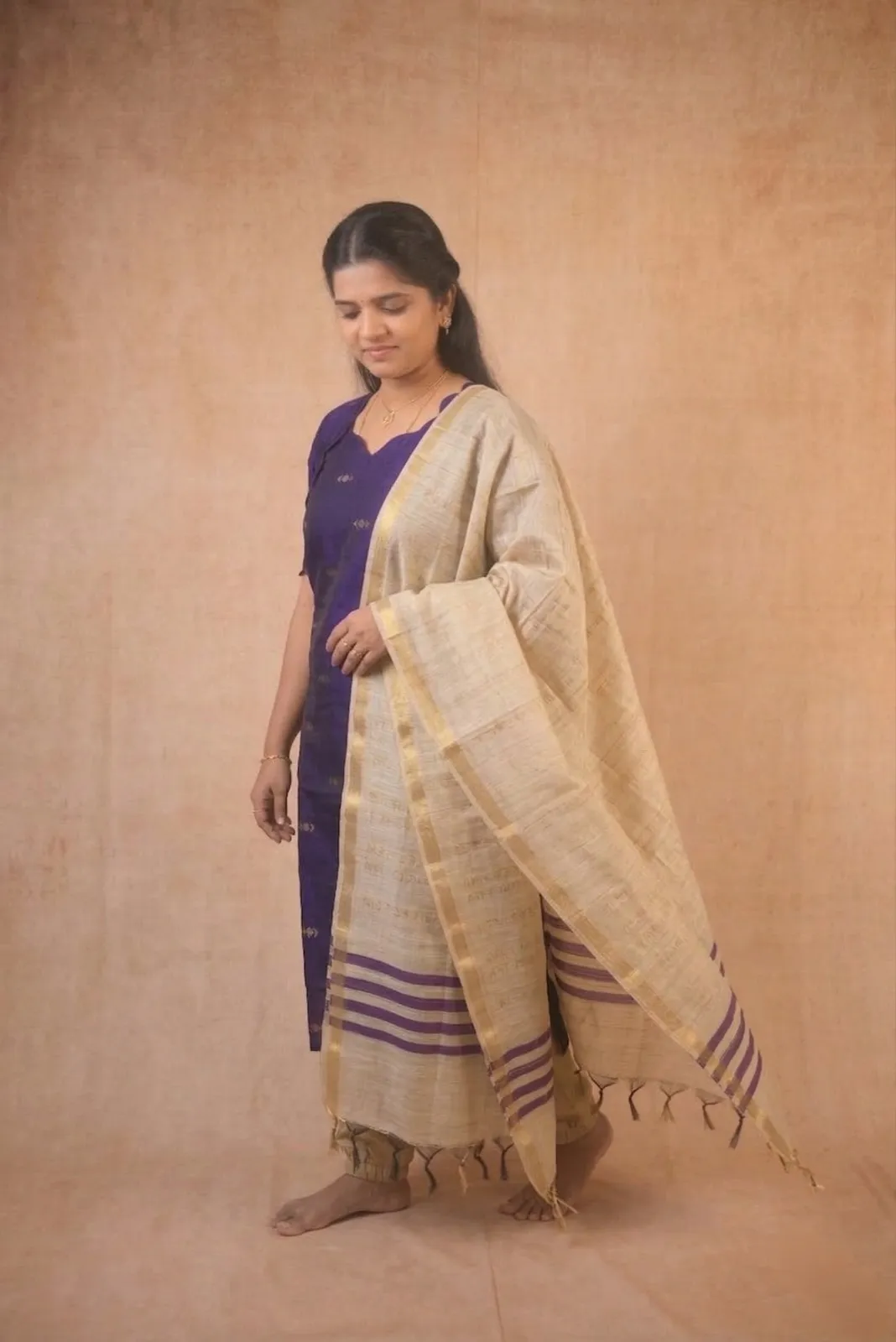 Violet kurta with Shawl