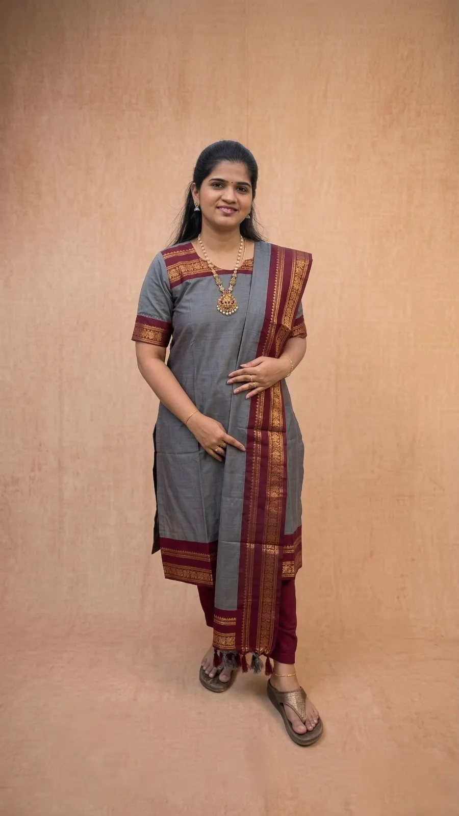 Grey Kurta with Maroon Shawl